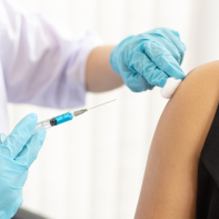 Vaccination against yellow fever